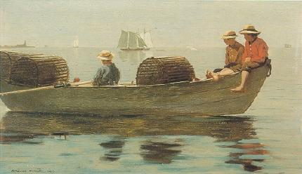 坐在小渔船里的三个男孩